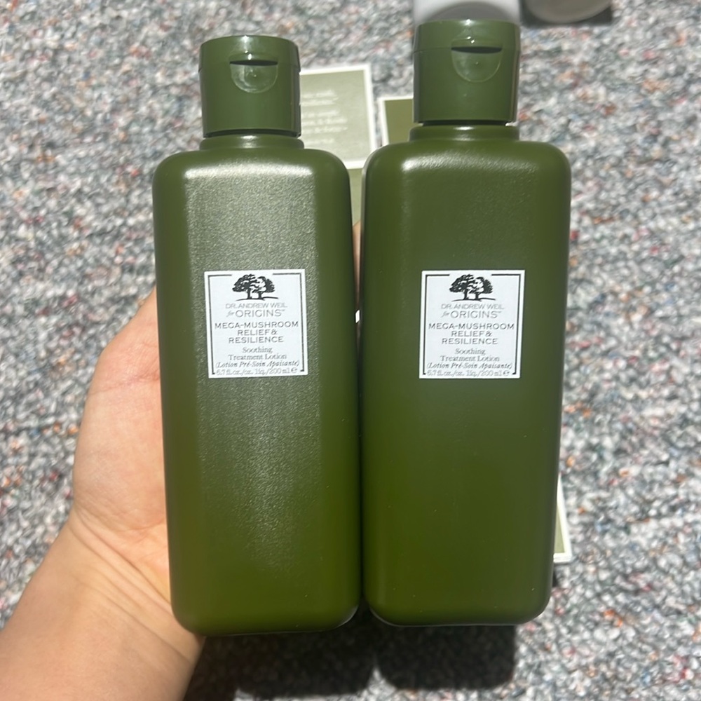 ORIGINS MEGA MUSHROOM SOOTHING LOTION NIB ✖️2  6.7OZ PER ONE